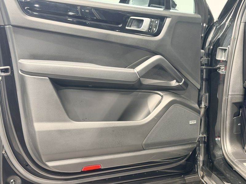 Porsche Cayenne bild 12