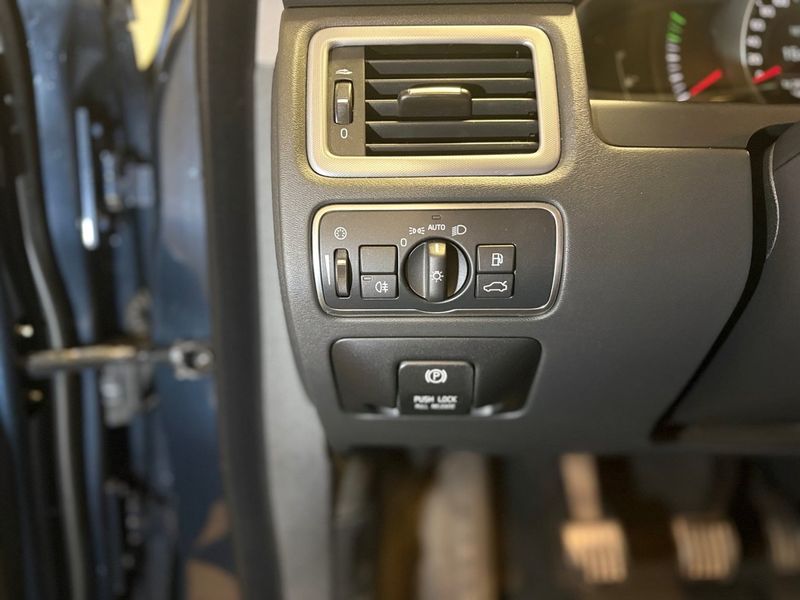 Volvo V70 bild 11
