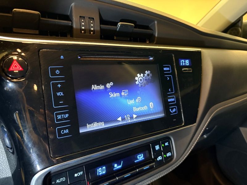 Toyota Auris bild 13