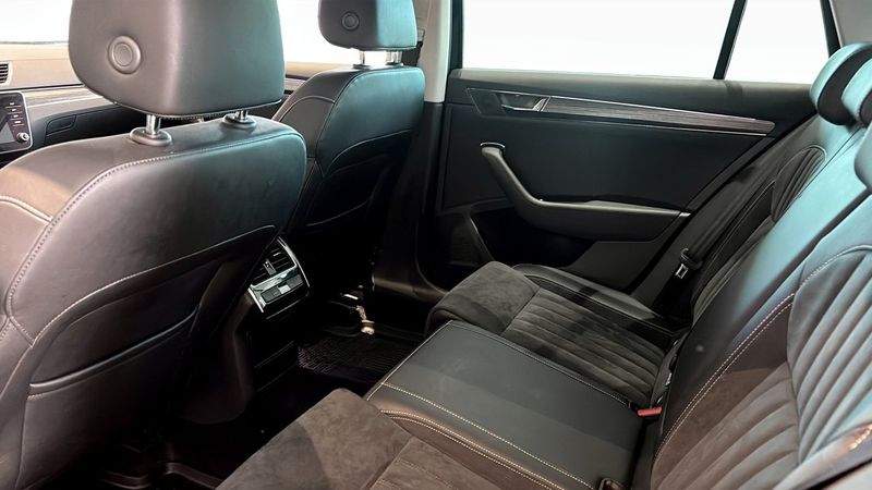 Skoda Superb bild 12