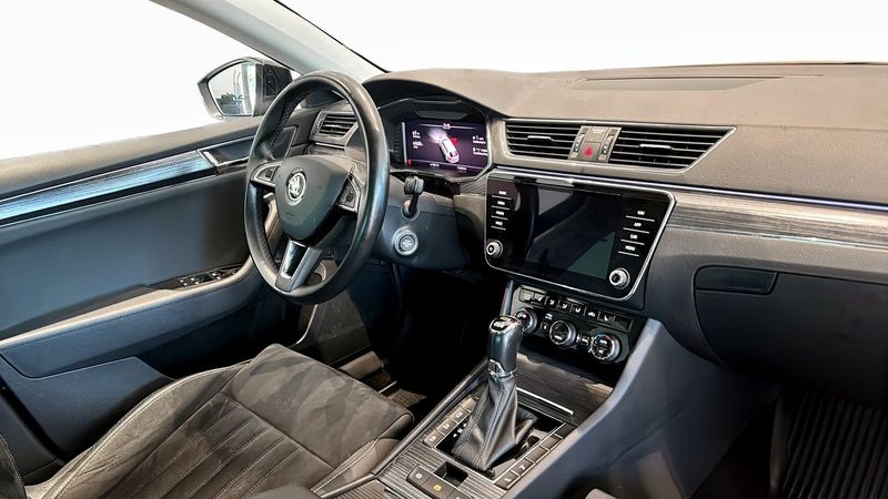 Skoda Superb bild 10