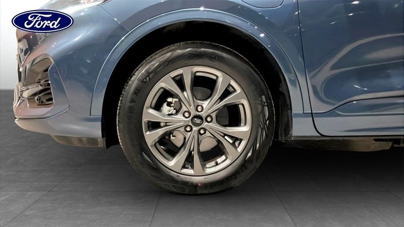 Ford Kuga bild 9