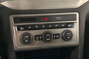 Volkswagen Golf Sportsvan bild 16