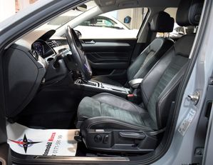 Volkswagen Passat bild 7