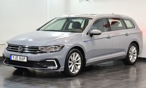 Volkswagen Passat bild 4