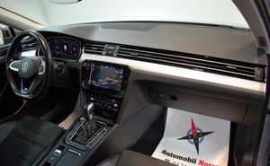 Volkswagen Passat bild 22