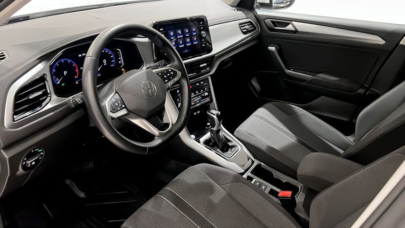 Volkswagen T-Roc bild 7