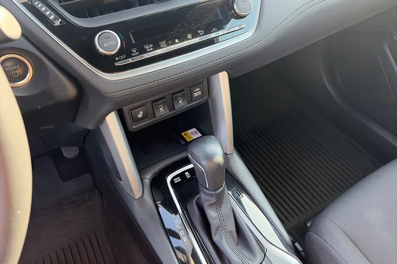Toyota Corolla Cross bild 21
