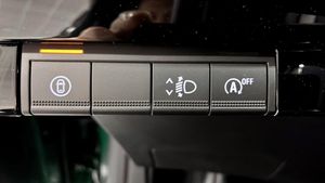Renault Clio bild 15