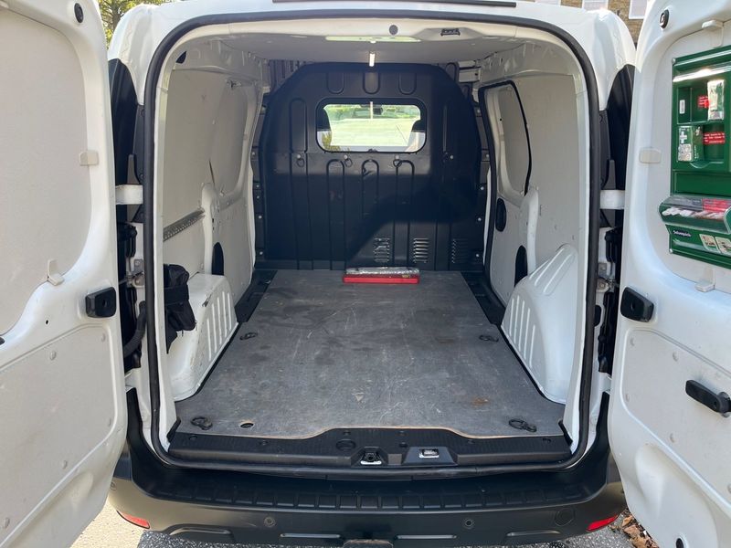 Renault Express bild 6