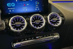 Mercedes EQA250+ bild 13