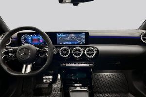 Mercedes CLA200 bild 7