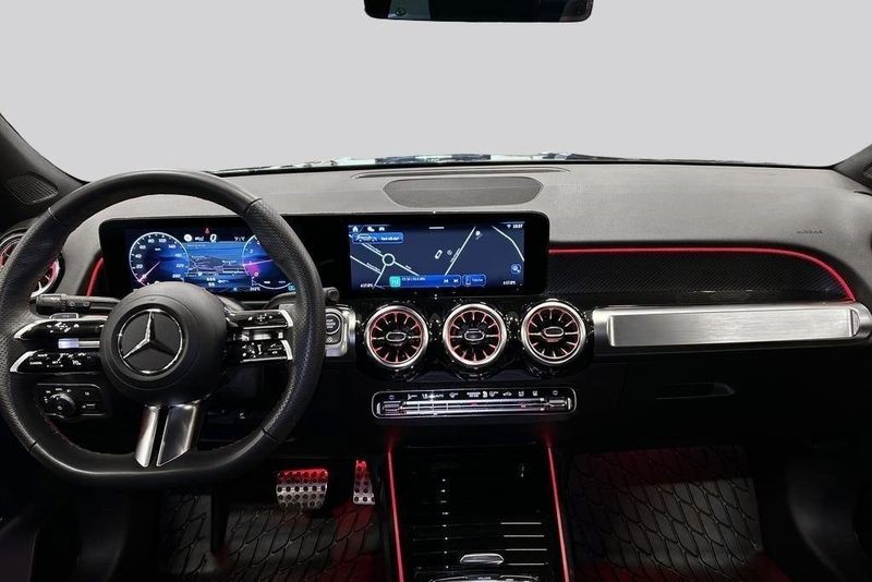Mercedes GLB200 bild 7