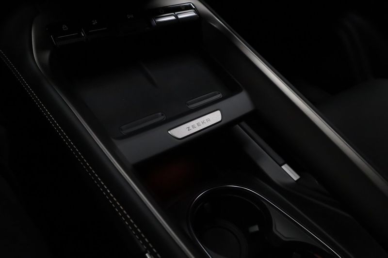 Zeekr 7GT bild 30