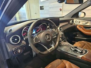 Mercedes C63 AMG bild 4
