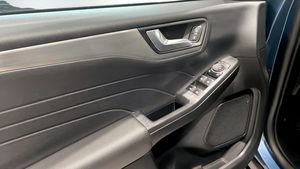 Ford Kuga bild 11
