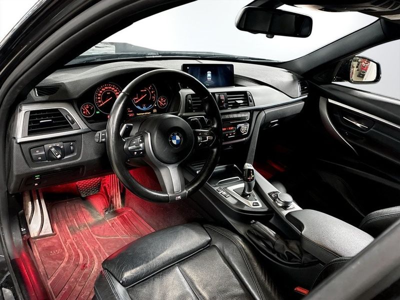 BMW 330 bild 5