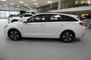 Hyundai i30 bild 2