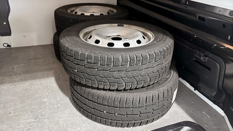 Nissan NV300 bild 11