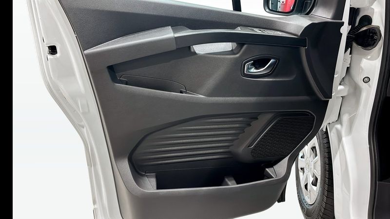 Renault Trafic bild 11