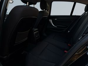 BMW 118 bild 13