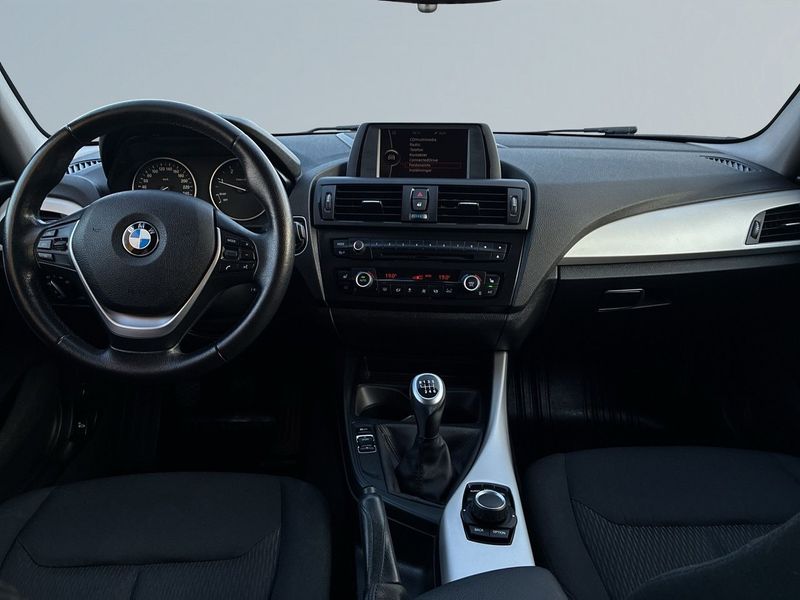 BMW 118 bild 8