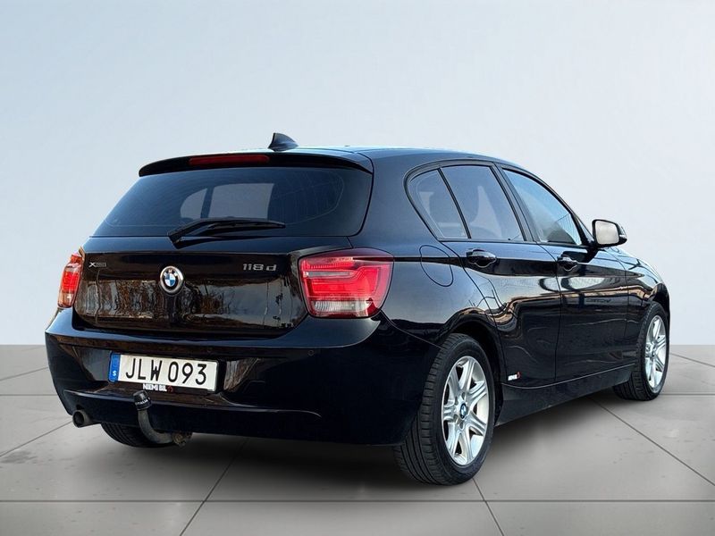 BMW 118 bild 6