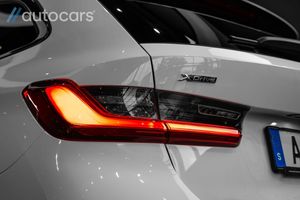 BMW 330 bild 14