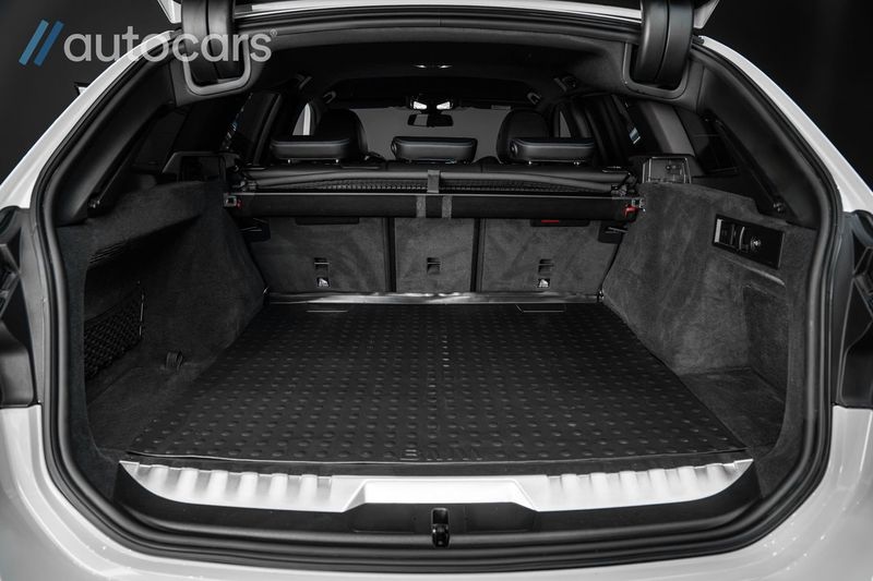 BMW 330 bild 33