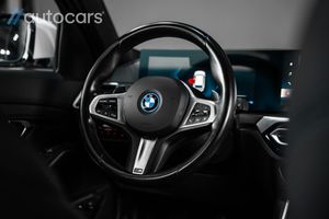 BMW 330 bild 19
