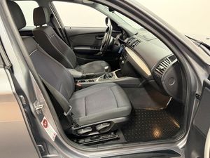 BMW 118 bild 13