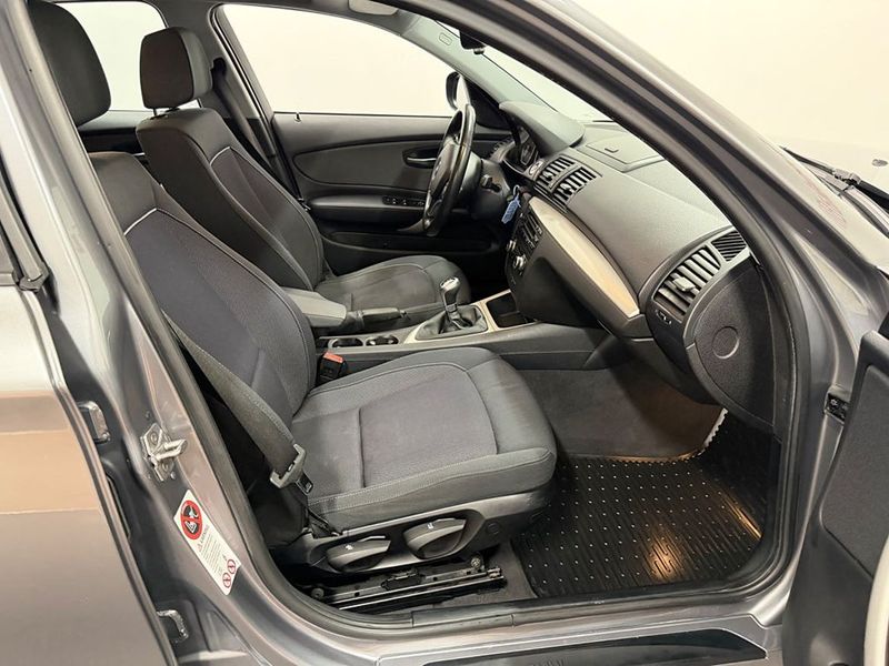 BMW 118 bild 13