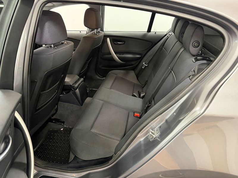 BMW 118 bild 12