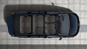 Hyundai Staria bild 6