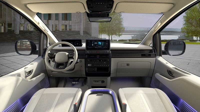 Hyundai Staria bild 9