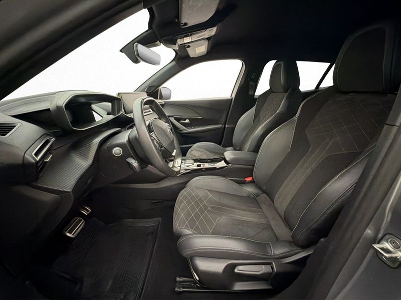Peugeot e-2008 bild 22