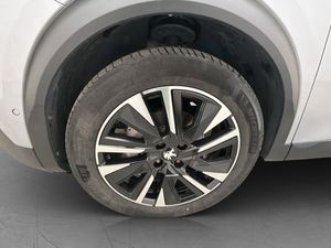 Peugeot e-2008 bild 11
