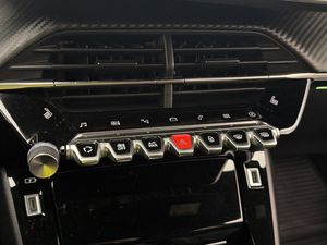 Peugeot e-2008 bild 28