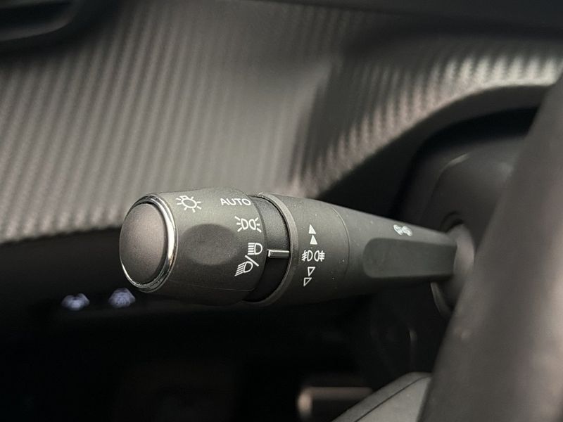 Peugeot e-2008 bild 34