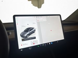 Tesla Model Y bild 29