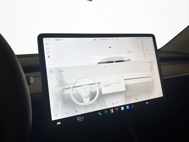 Tesla Model Y bild 23