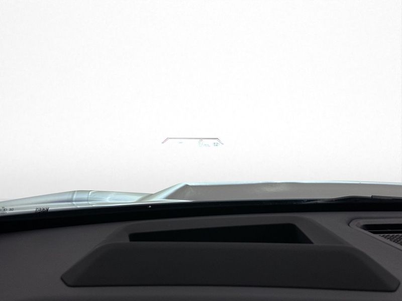 BMW iX1 bild 12