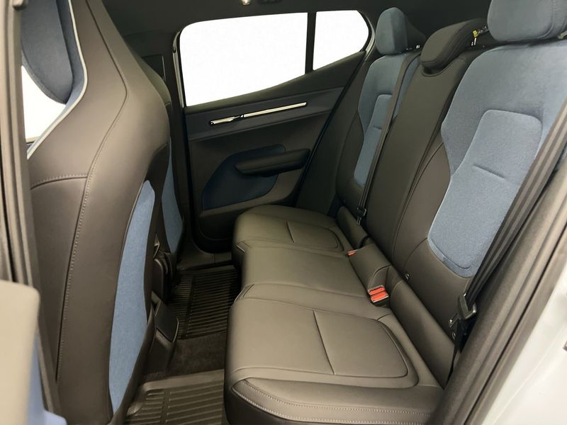 Volvo EX30 bild 18