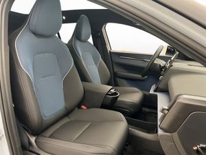 Volvo EX30 bild 16