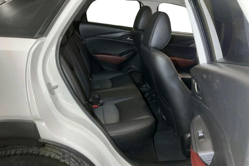 Mazda CX-3 bild 8
