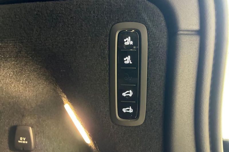 Volvo EX90 bild 19