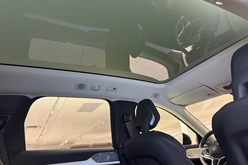Volvo EX90 bild 17