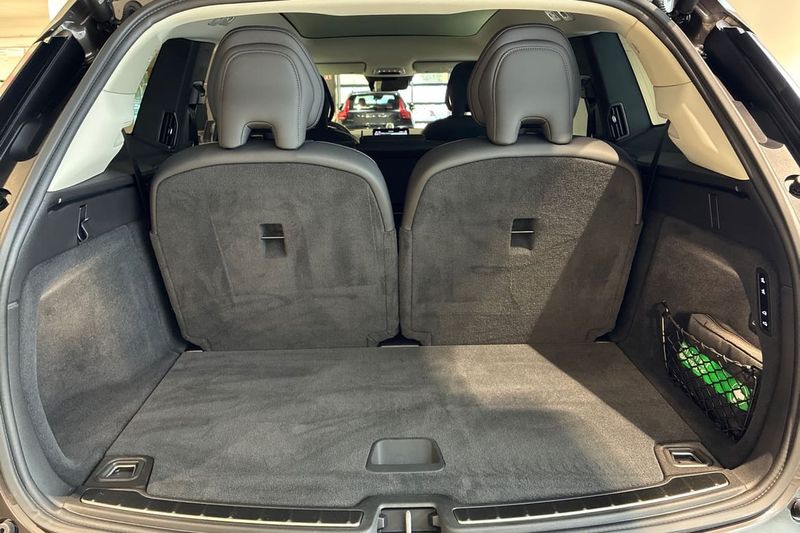 Volvo EX90 bild 18