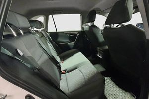 Toyota RAV4 bild 17