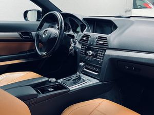 Mercedes E350 bild 12